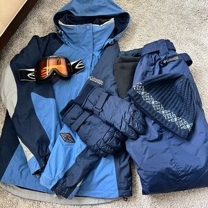 Ladies Blue Columbia Ski Set